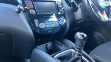 Nissan Qashqai 1.3 DiG-T Acenta Premium 5dr Petrol Hatchback